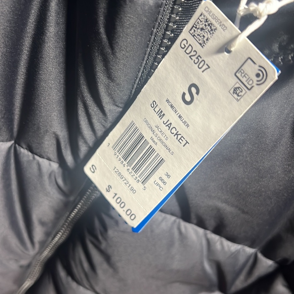 Adidas jacket - Picture 3 of 3